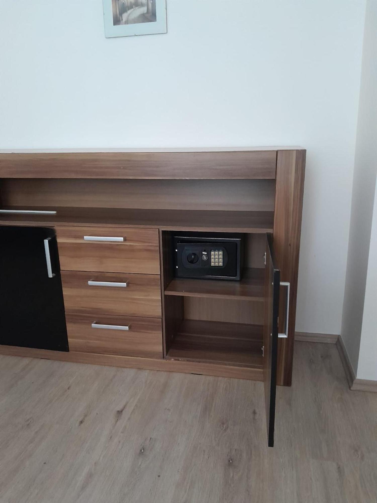 Lubert Apartmany S.R.O Praha Bagian luar foto
